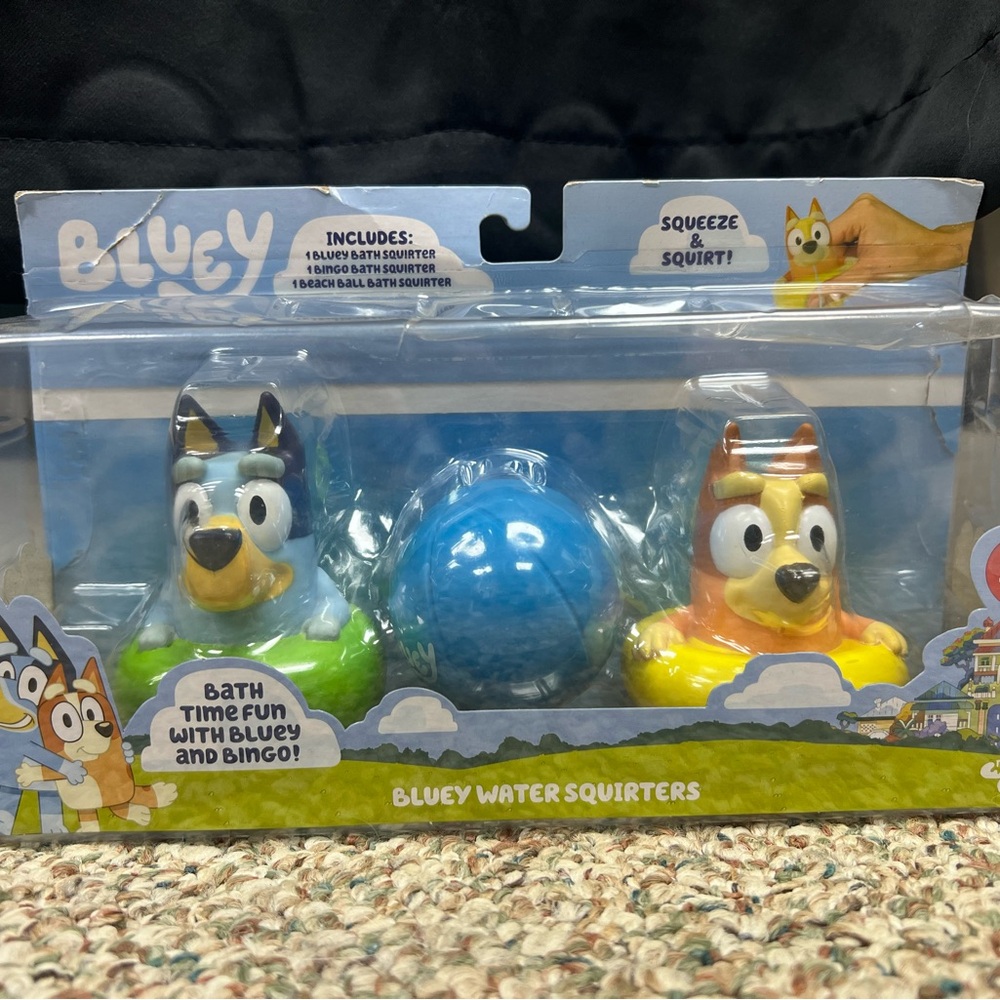 New Bluey Water Squirters Bath Toys